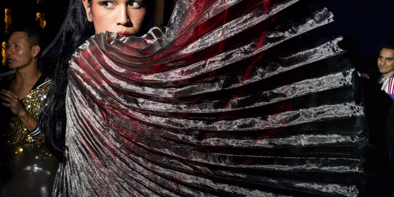 Radiografía del exceso. Un recorrido crítico por la contracultura, el exceso y sus protagonistas. Cuadernos del Sur.