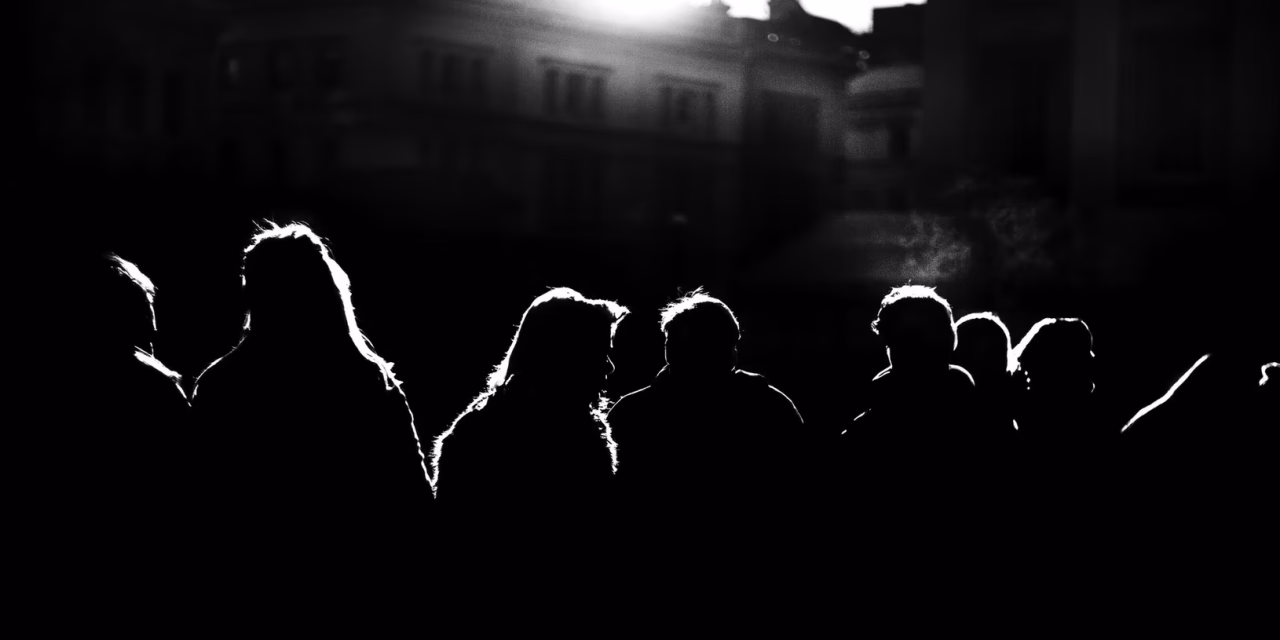 Escribir para sobrevivir. El vértigo autobiográfico de Joaquín Campos en «Hemisferio Grof»